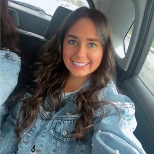 Meet your Posher, Megan